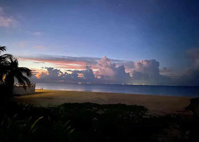 Exclusive Steps From The Playacar Playa del Carmen