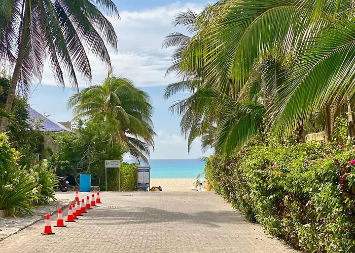 Exclusive Steps From The Playacar Playa del Carmen