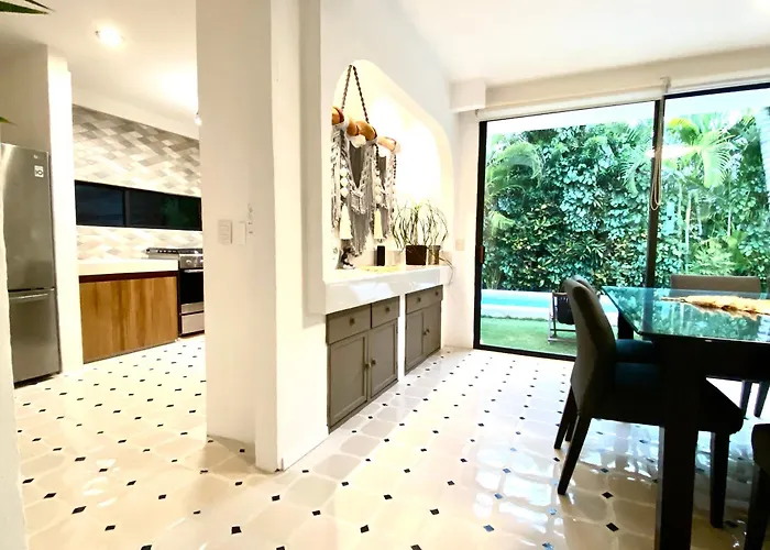 Exclusive Steps From The Playacar Playa del Carmen