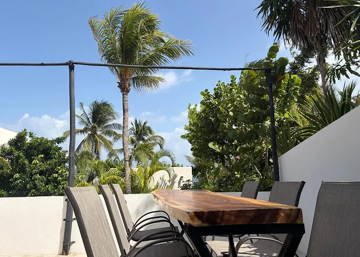 Exclusive Steps From The Playacar Pousada